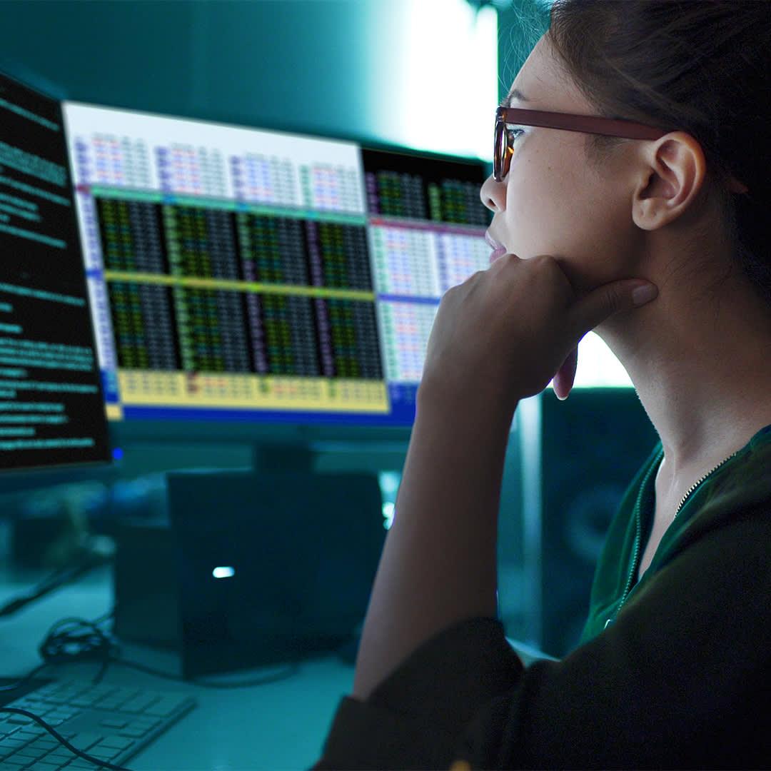 Woman looking at smartliner portal